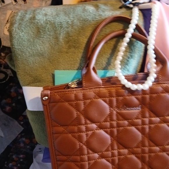 25+ Reseller Bundle - Picture 4 of 11